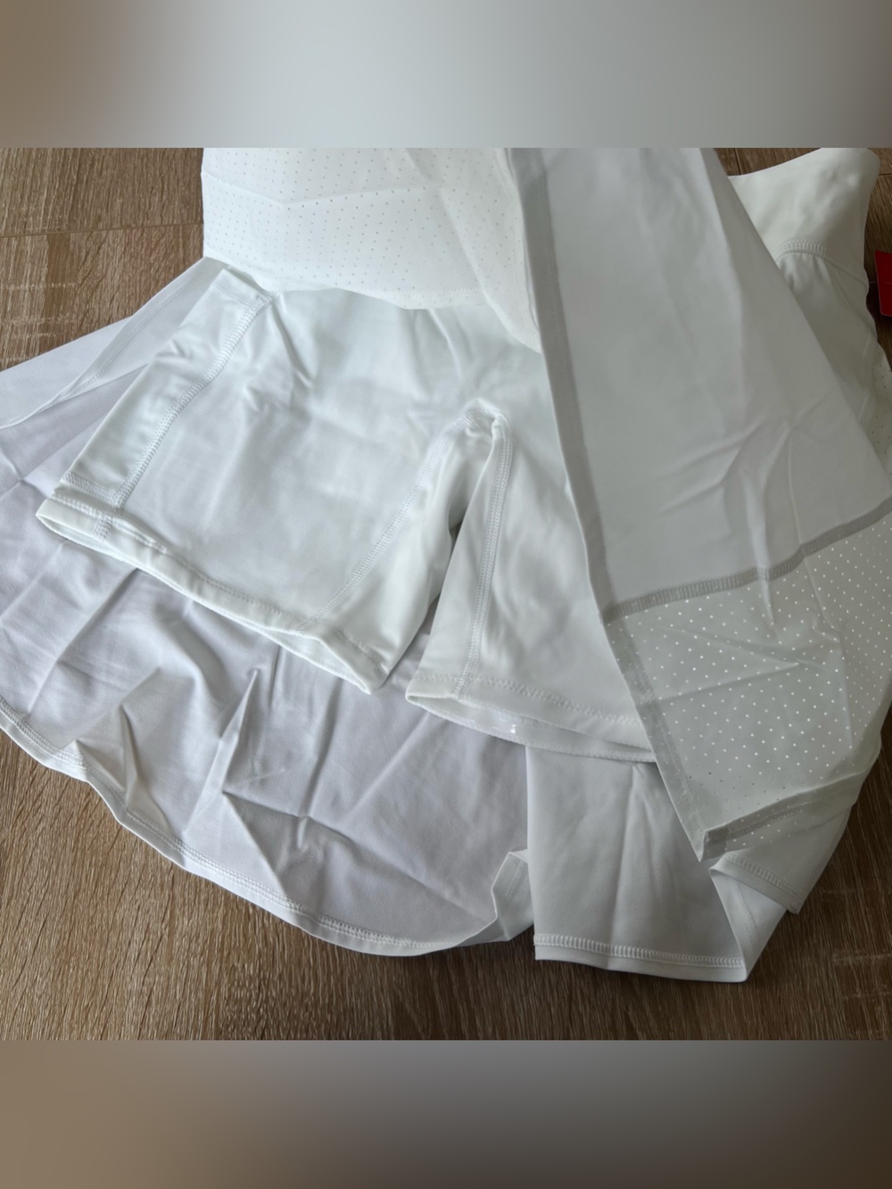Spanx Get Moving Skort 17” - Picture 5 of 7